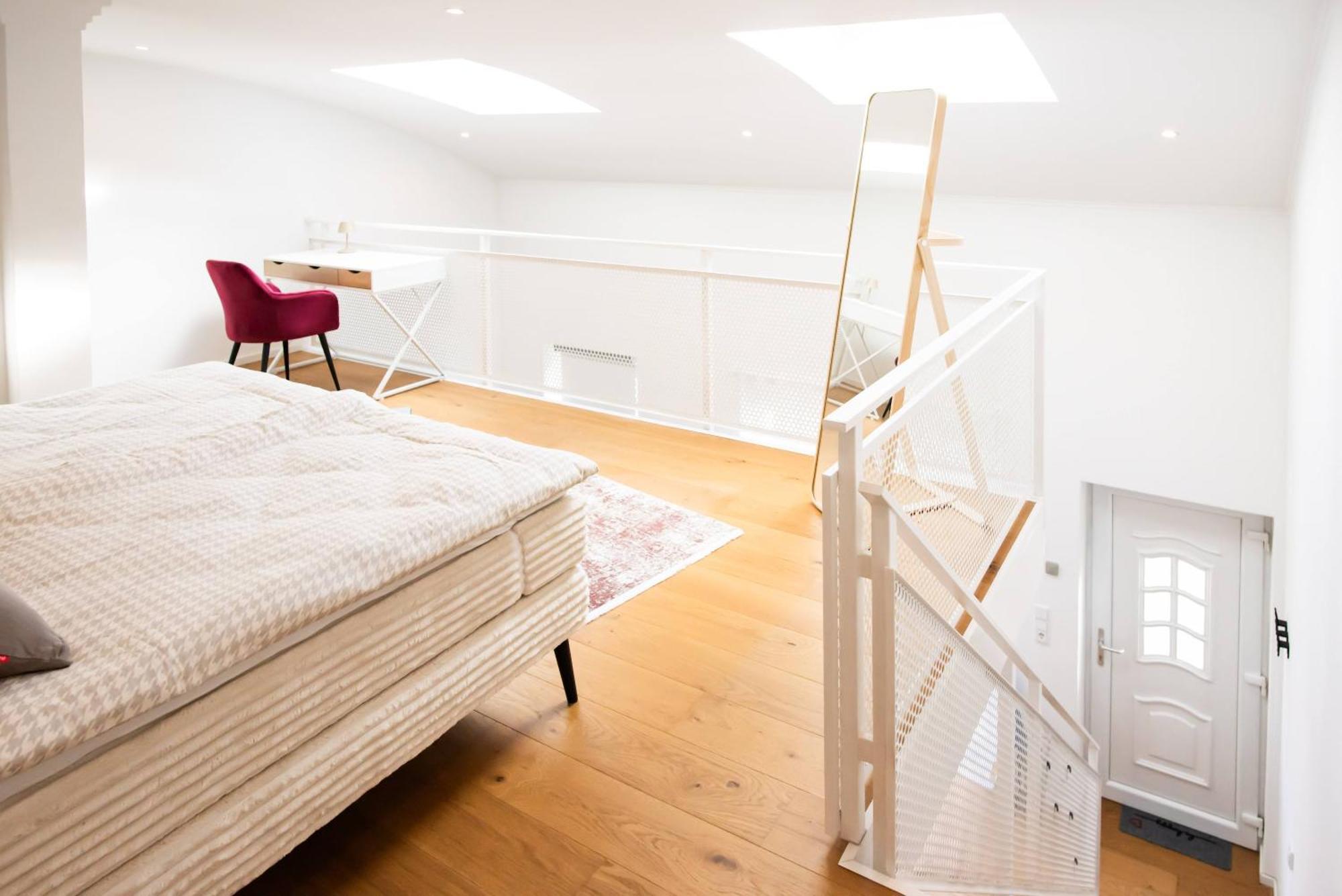 Loftartige Wohnung In Augsburg-Pfersee Екстер'єр фото